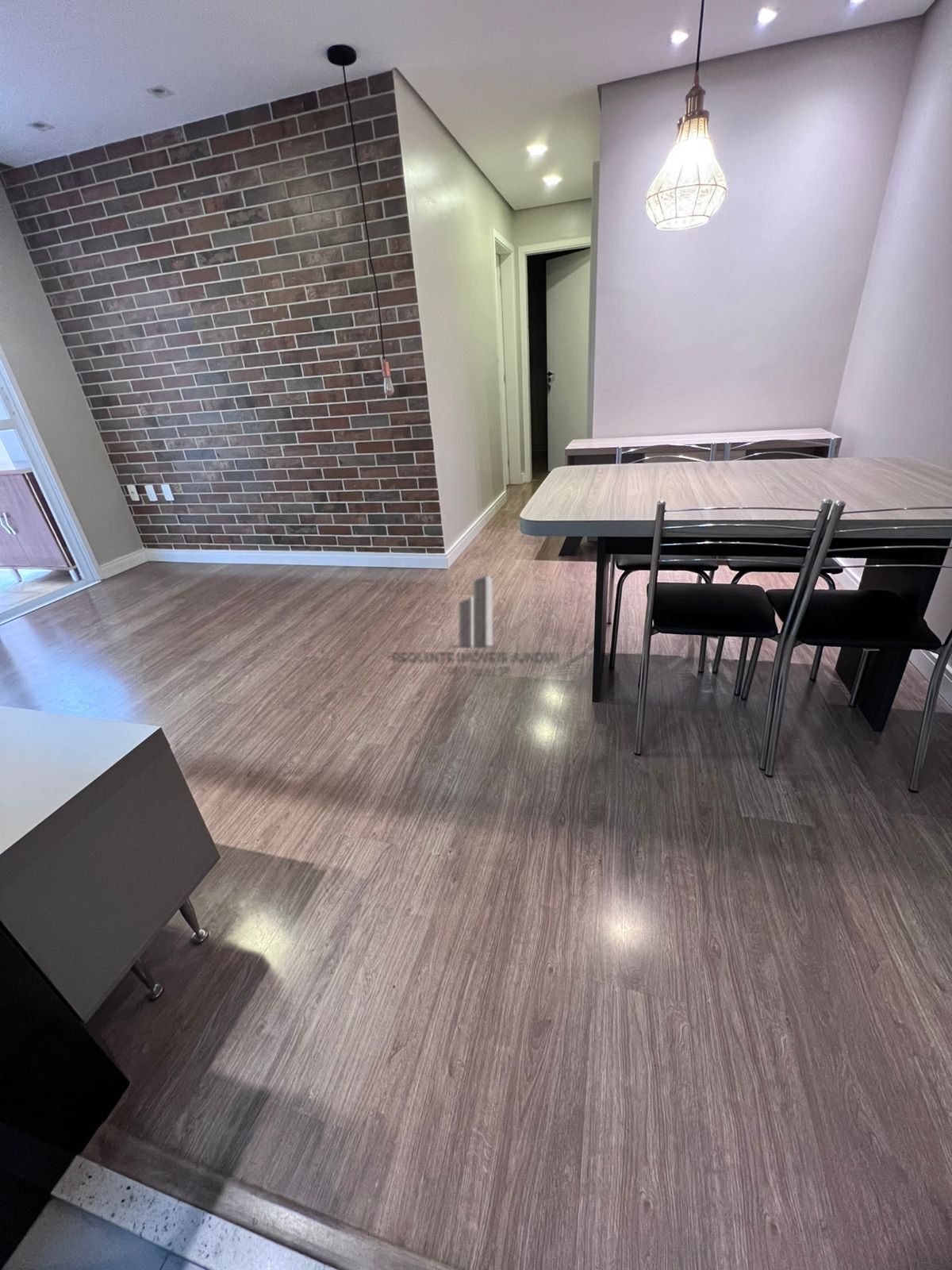 Apartamento para alugar com 2 quartos, 93m² - Foto 2
