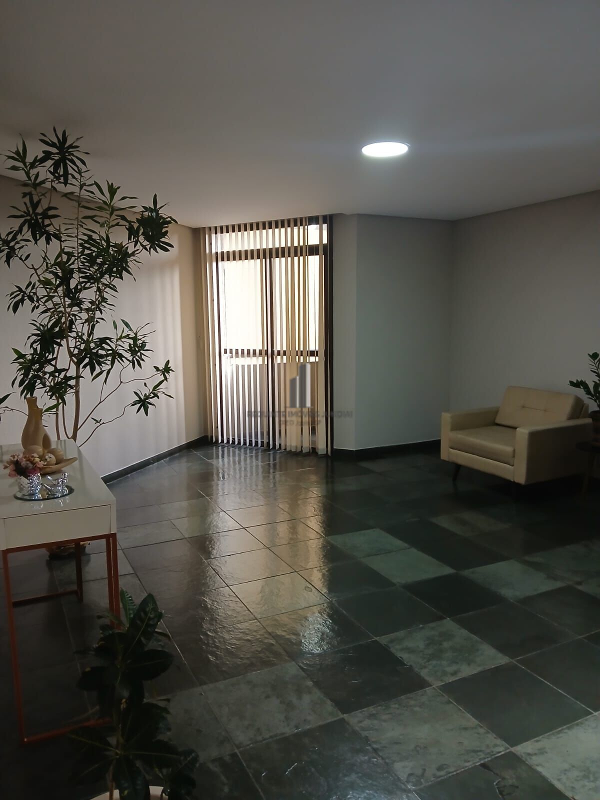 Apartamento à venda com 2 quartos, 77m² - Foto 27