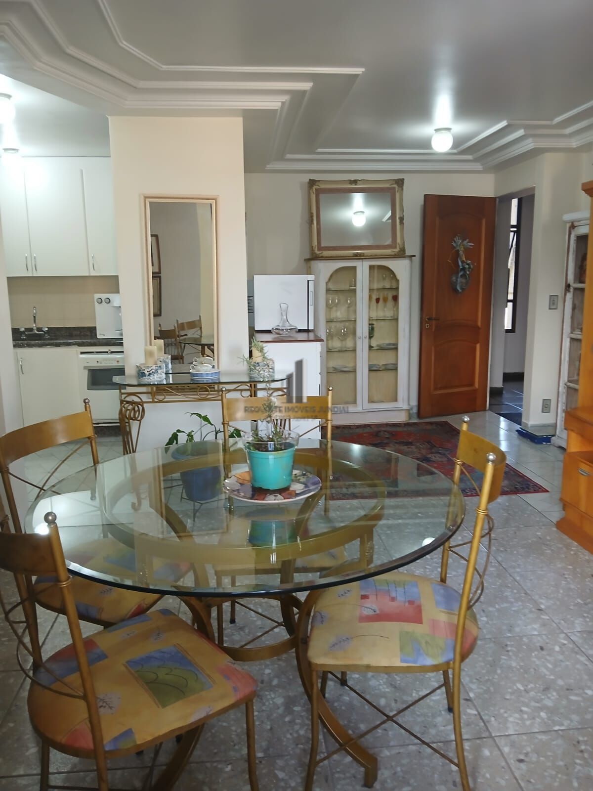 Apartamento à venda com 2 quartos, 77m² - Foto 10
