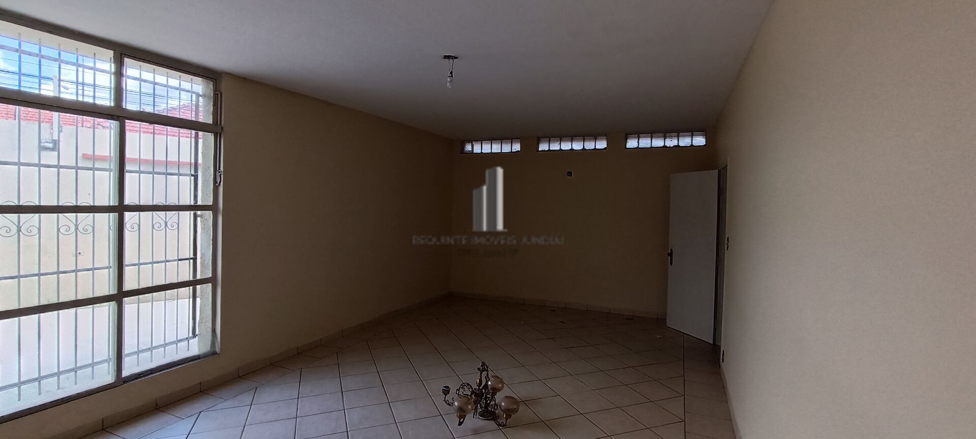 Casa à venda com 4 quartos, 251m² - Foto 9