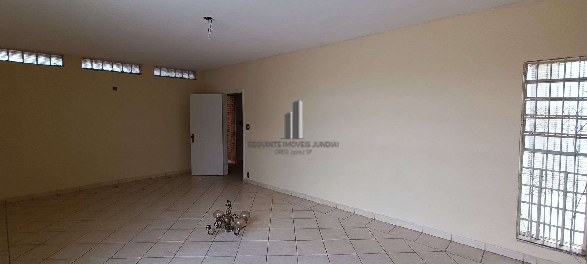 Casa à venda com 4 quartos, 251m² - Foto 11