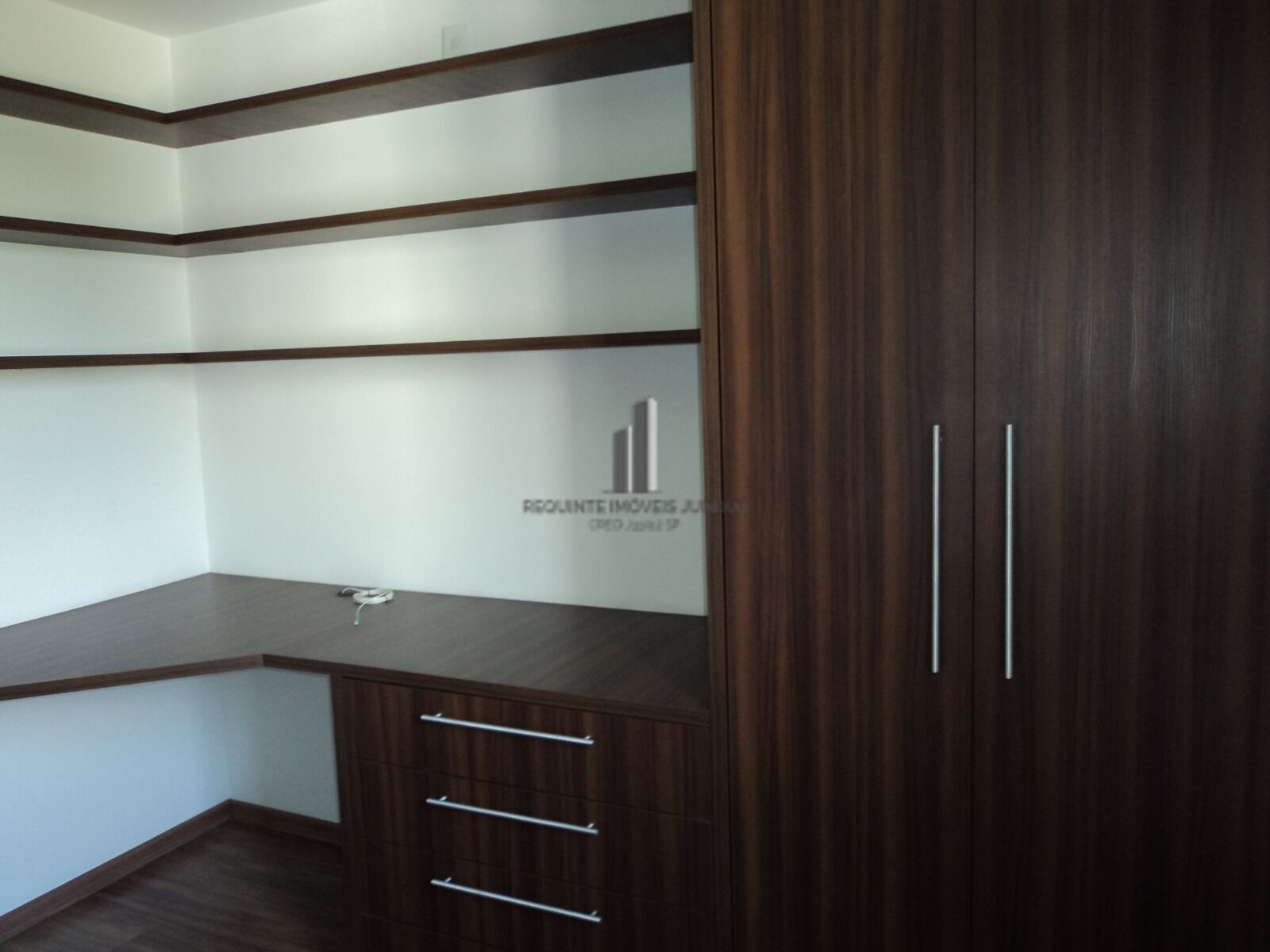 Apartamento para alugar com 3 quartos, 92m² - Foto 13