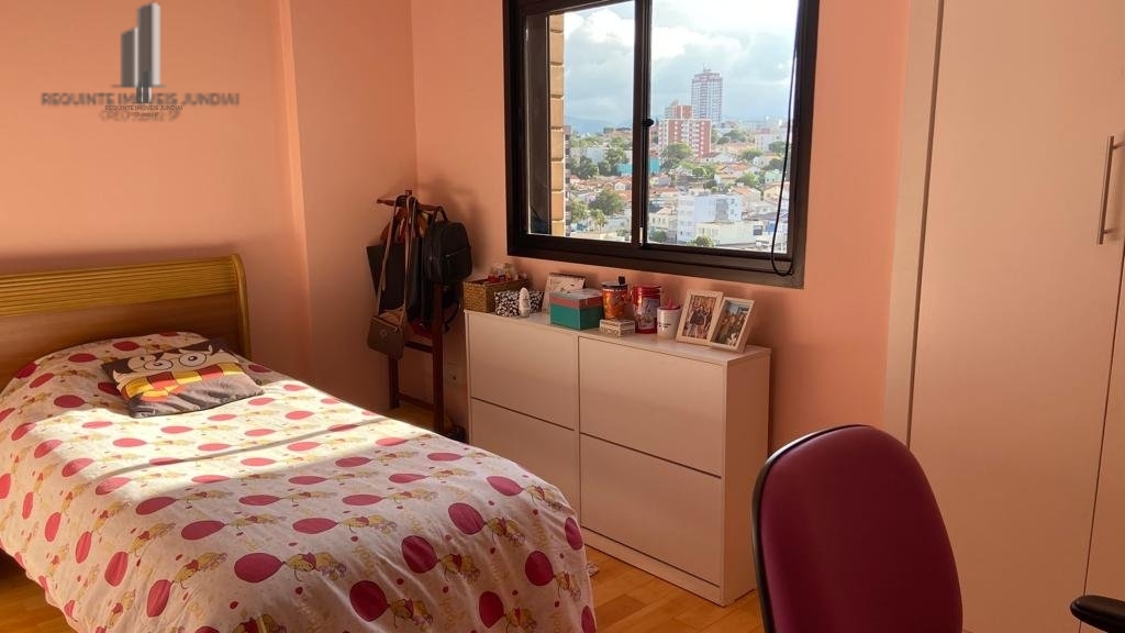 Apartamento à venda com 3 quartos, 157m² - Foto 11