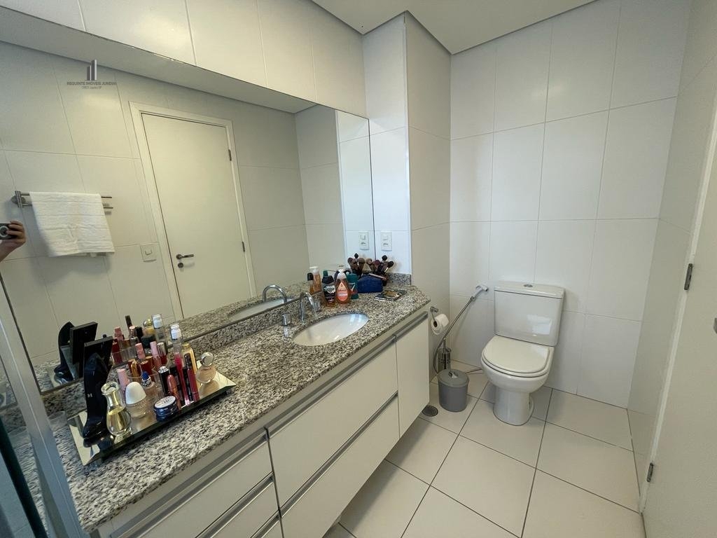 Apartamento à venda com 3 quartos, 132m² - Foto 22