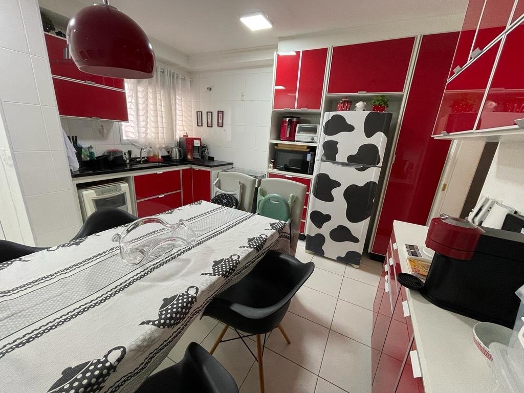 Apartamento à venda com 3 quartos, 132m² - Foto 9