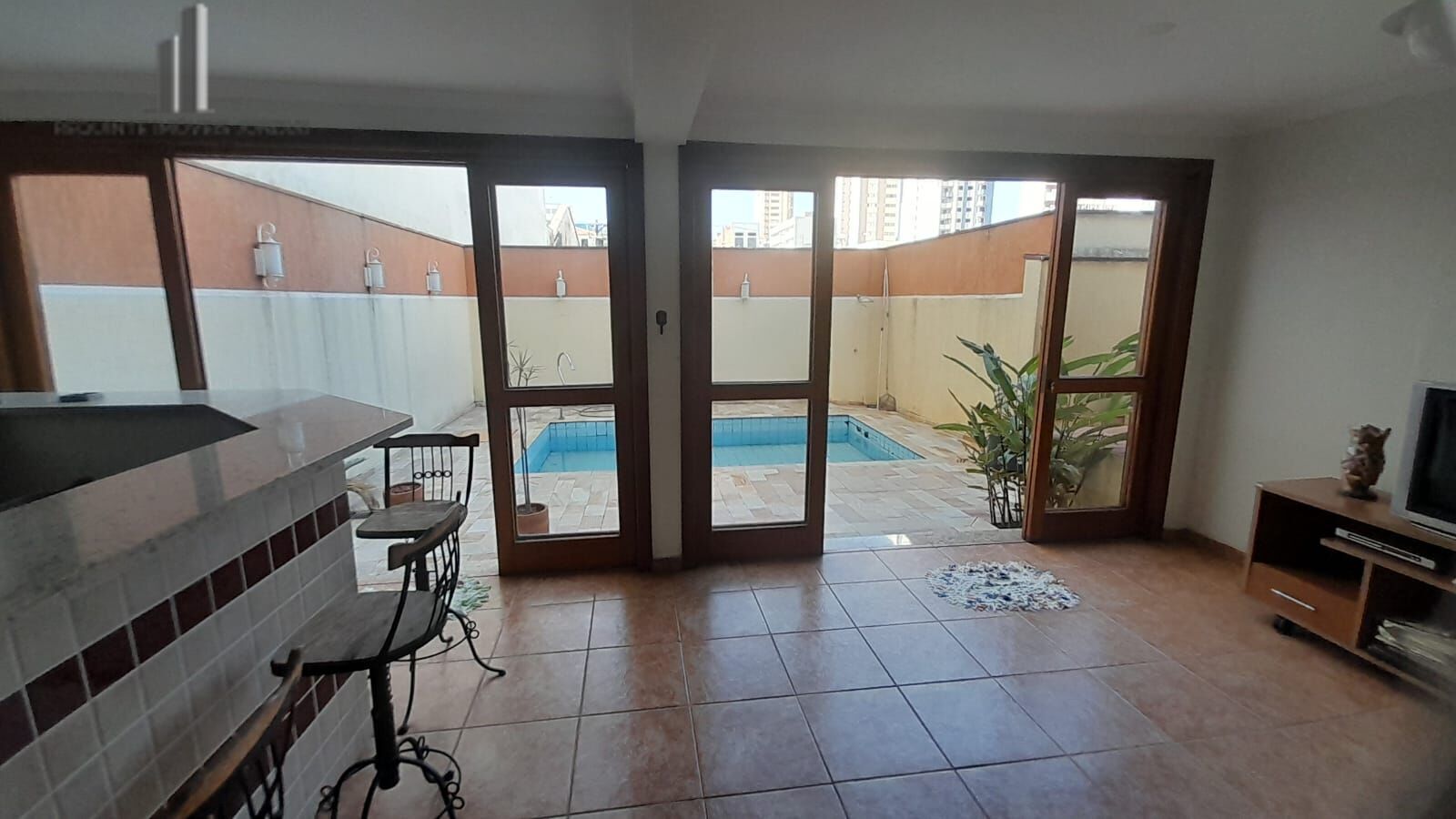 Sobrado à venda com 3 quartos, 209m² - Foto 3