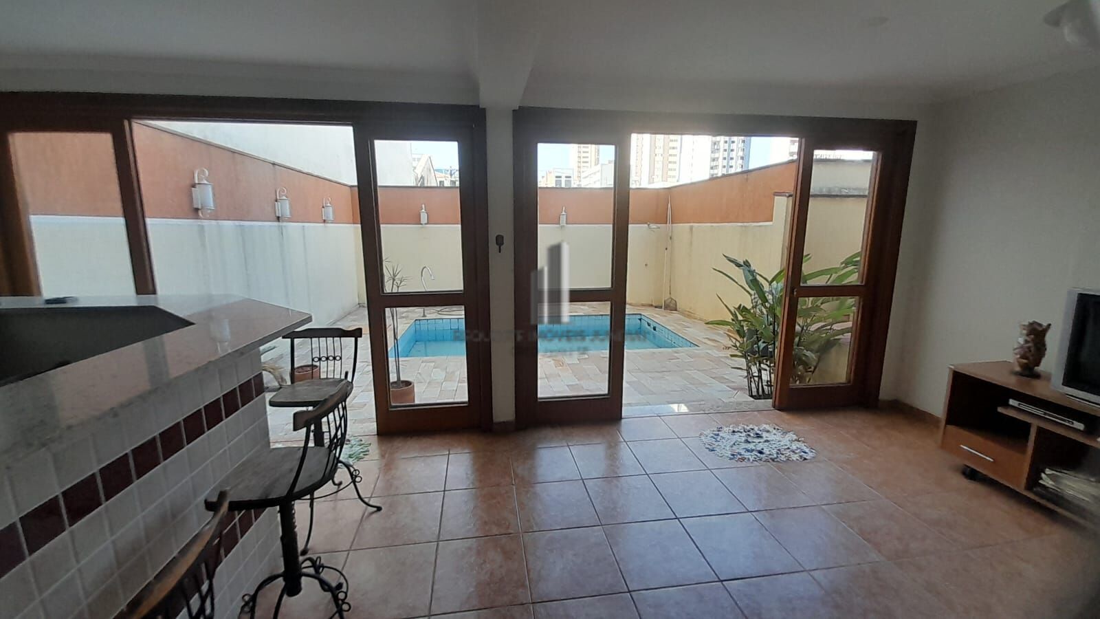 Sobrado à venda com 3 quartos, 209m² - Foto 3