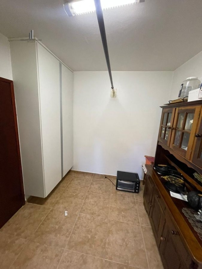 Casa de Condomínio à venda com 3 quartos, 409m² - Foto 11