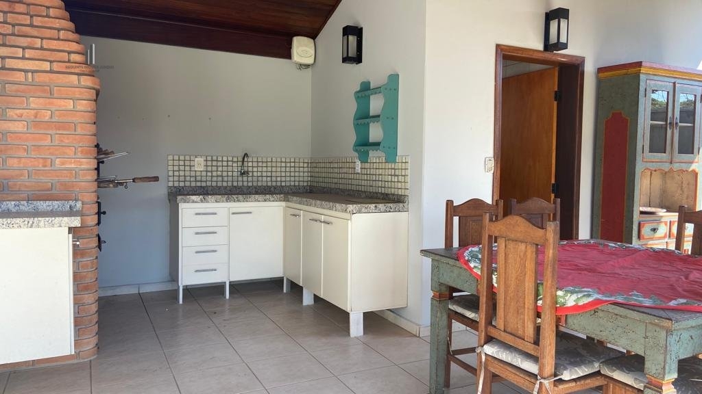 Casa à venda com 4 quartos, 400m² - Foto 29