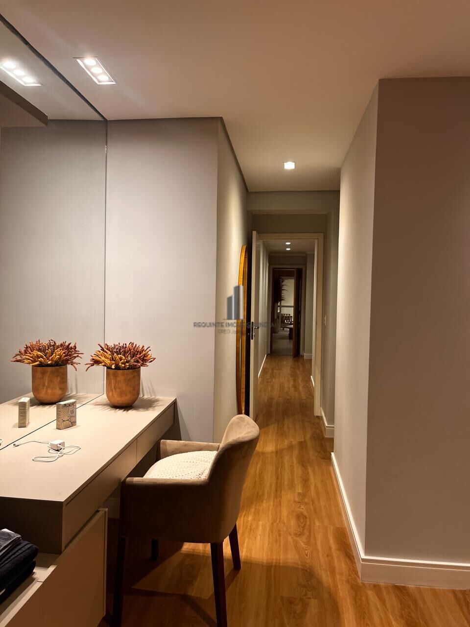 Apartamento à venda com 3 quartos, 216m² - Foto 24