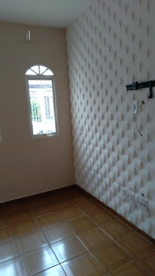 Casa à venda com 4 quartos, 171m² - Foto 8