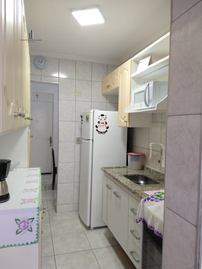 Apartamento à venda com 2 quartos, 69m² - Foto 31