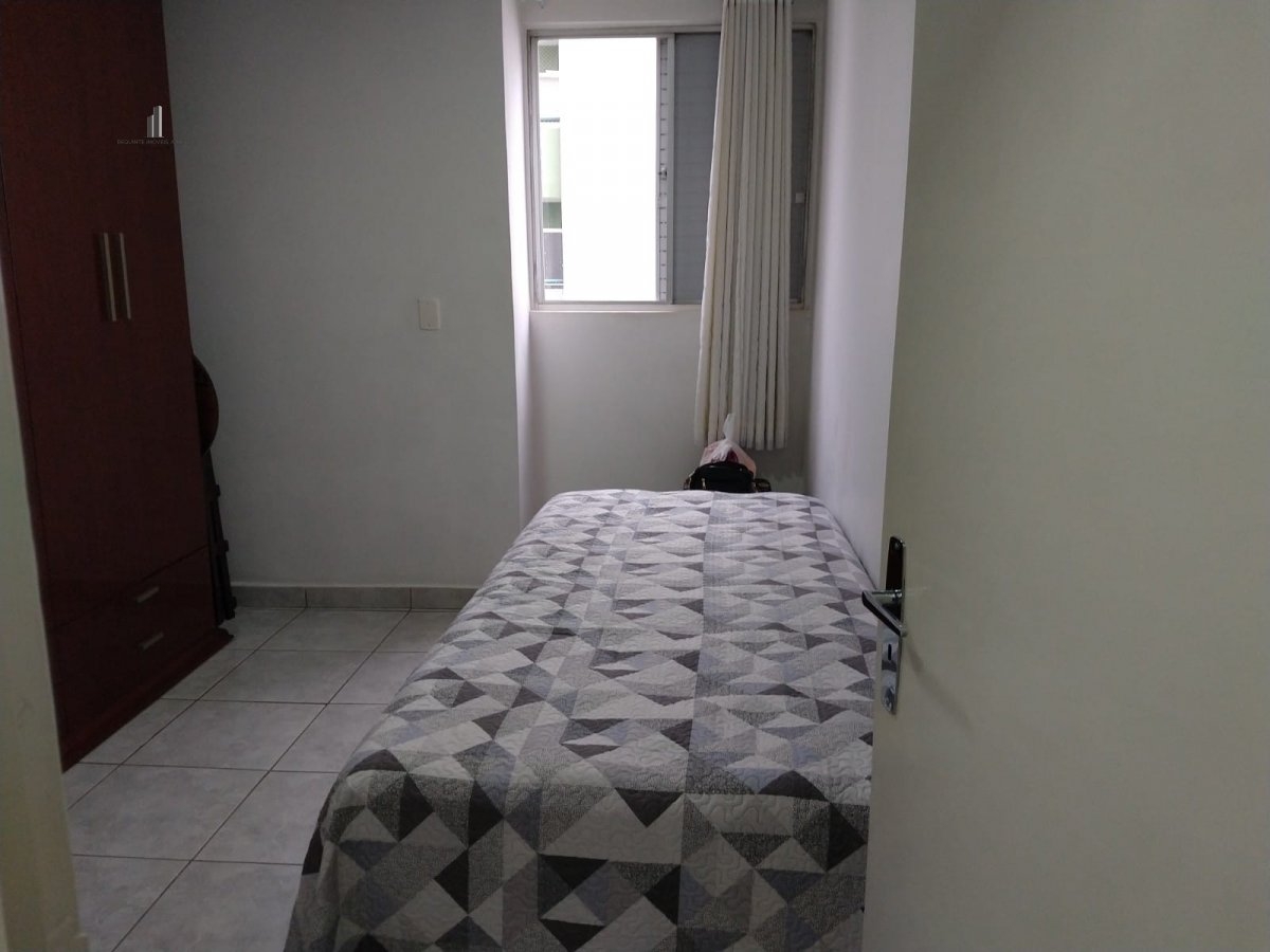 Apartamento à venda com 2 quartos, 69m² - Foto 22