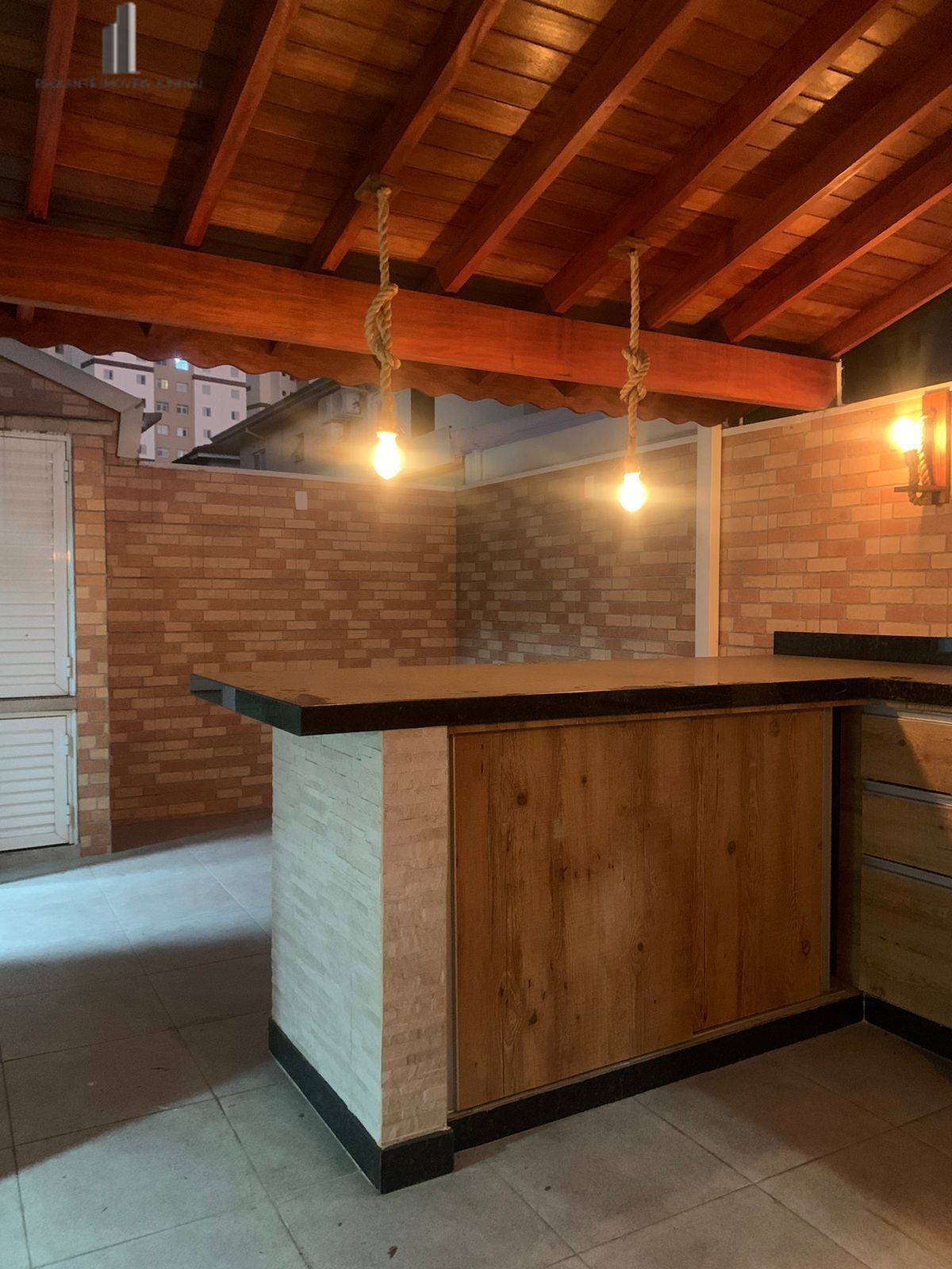 Casa de Condomínio à venda com 3 quartos, 102m² - Foto 2