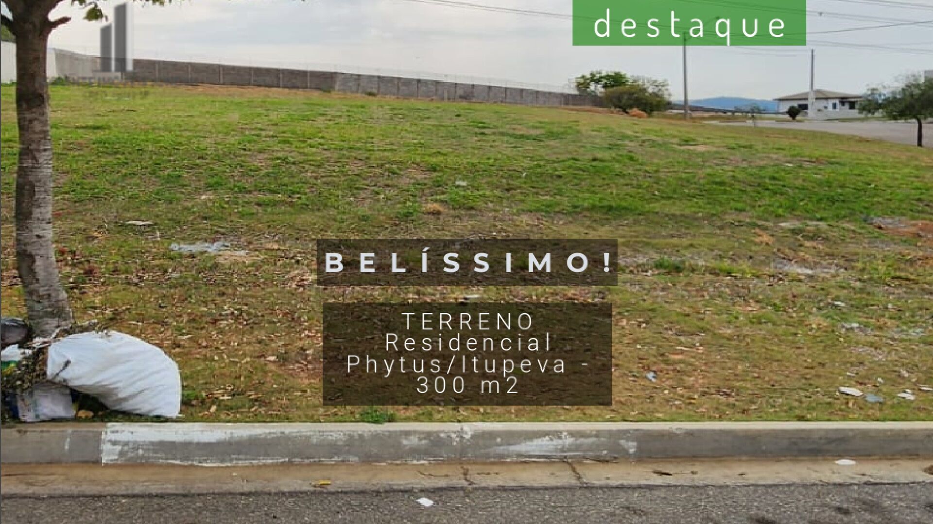 Terreno à venda, 300m² - Foto 1