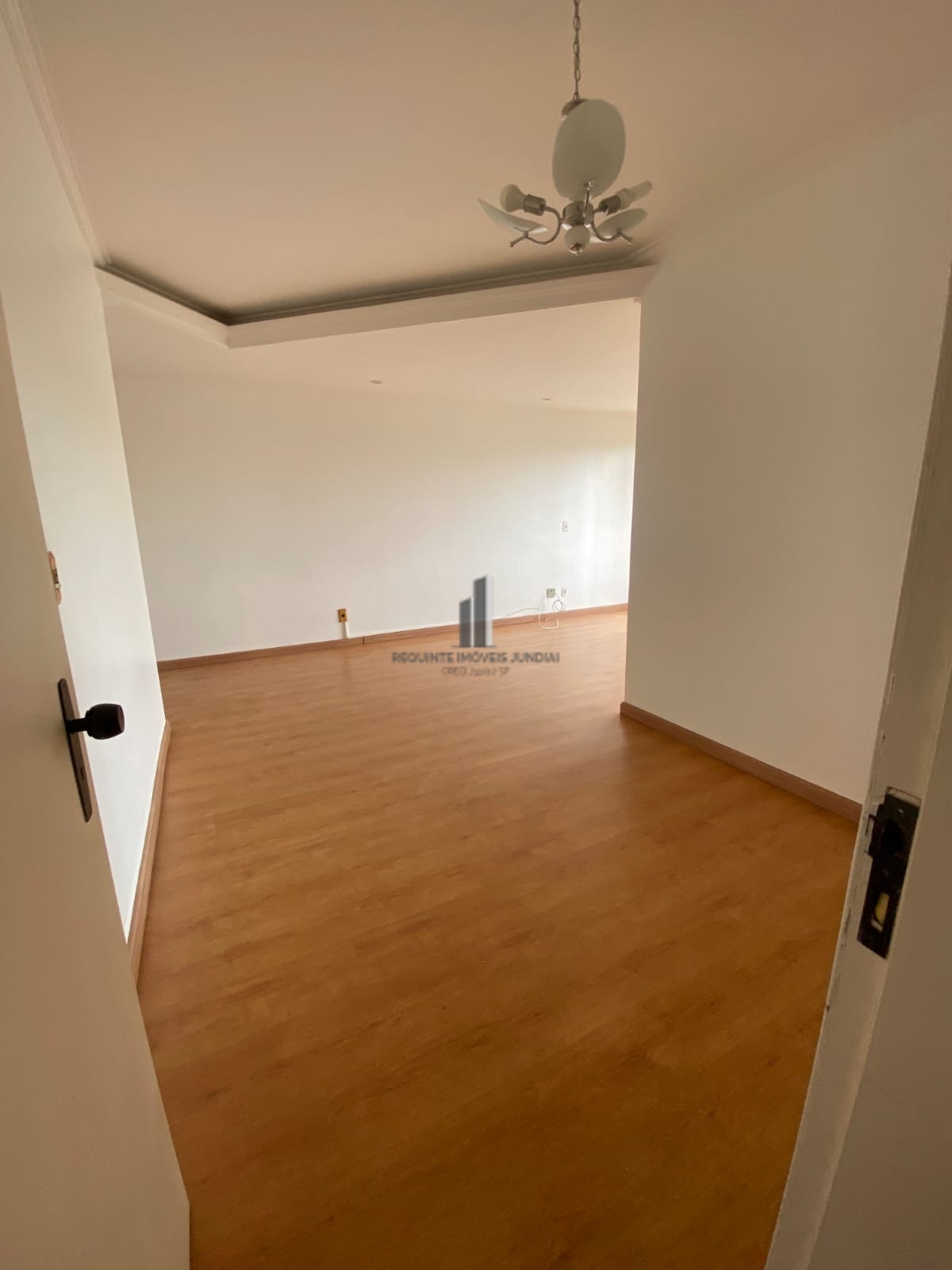 Apartamento à venda com 3 quartos, 96m² - Foto 9