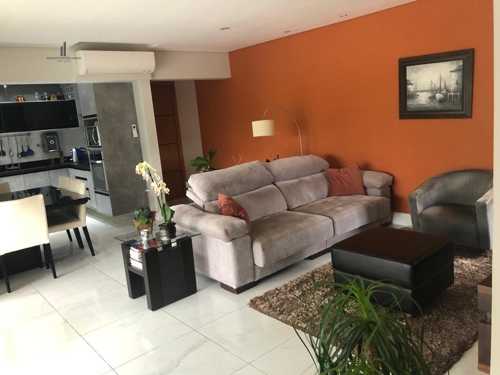 Apartamento à venda com 3 quartos, 110m² - Foto 3