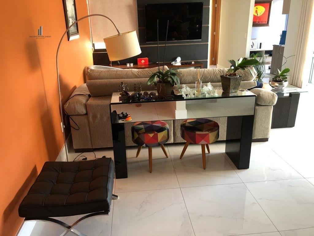 Apartamento à venda com 3 quartos, 110m² - Foto 9