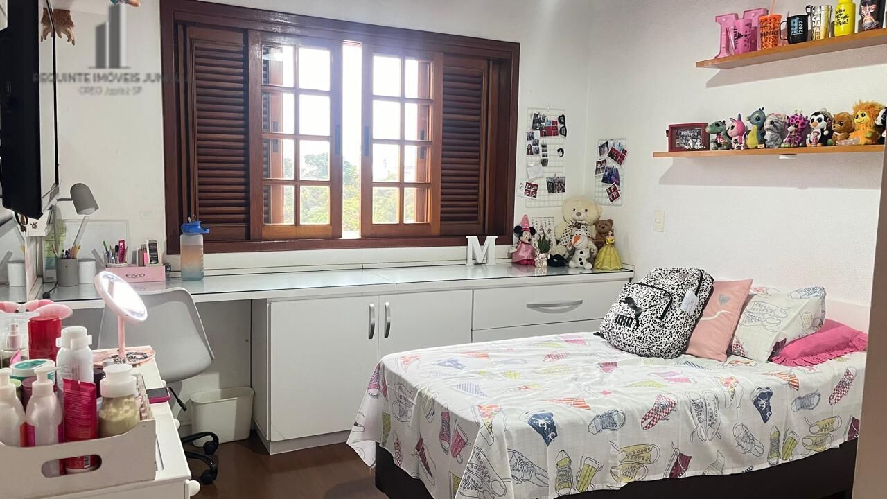 Casa à venda com 3 quartos, 285m² - Foto 10