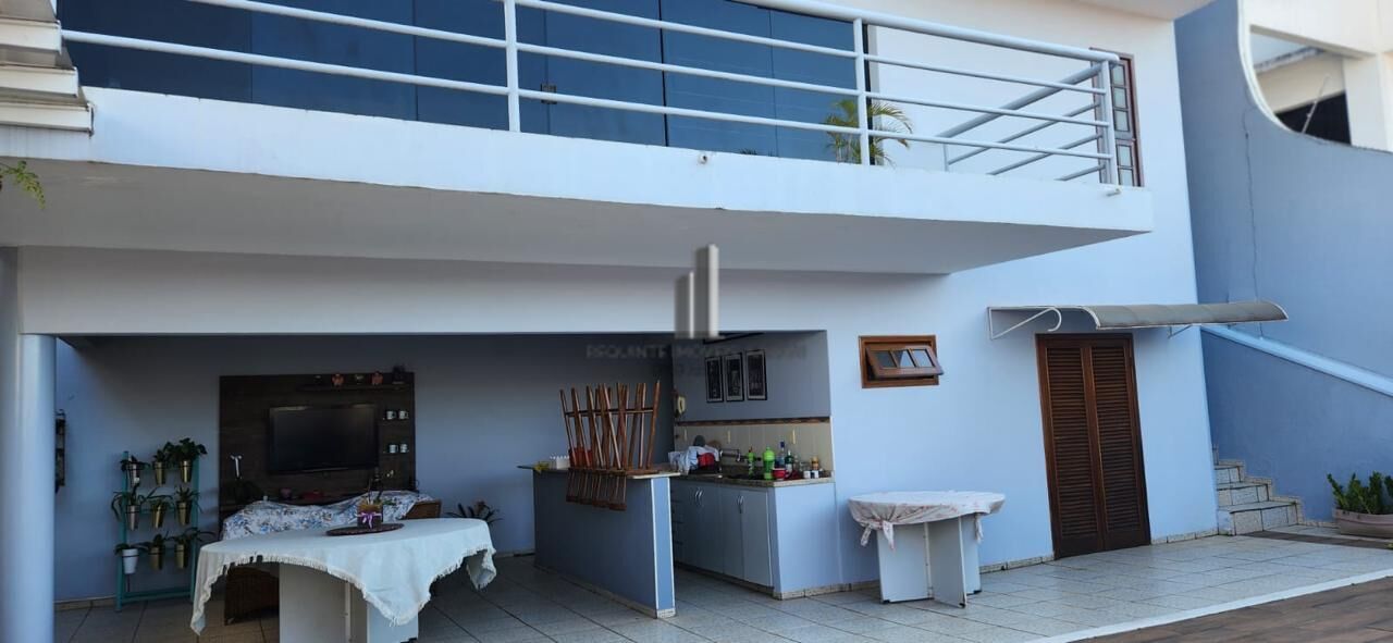 Casa à venda com 3 quartos, 285m² - Foto 26