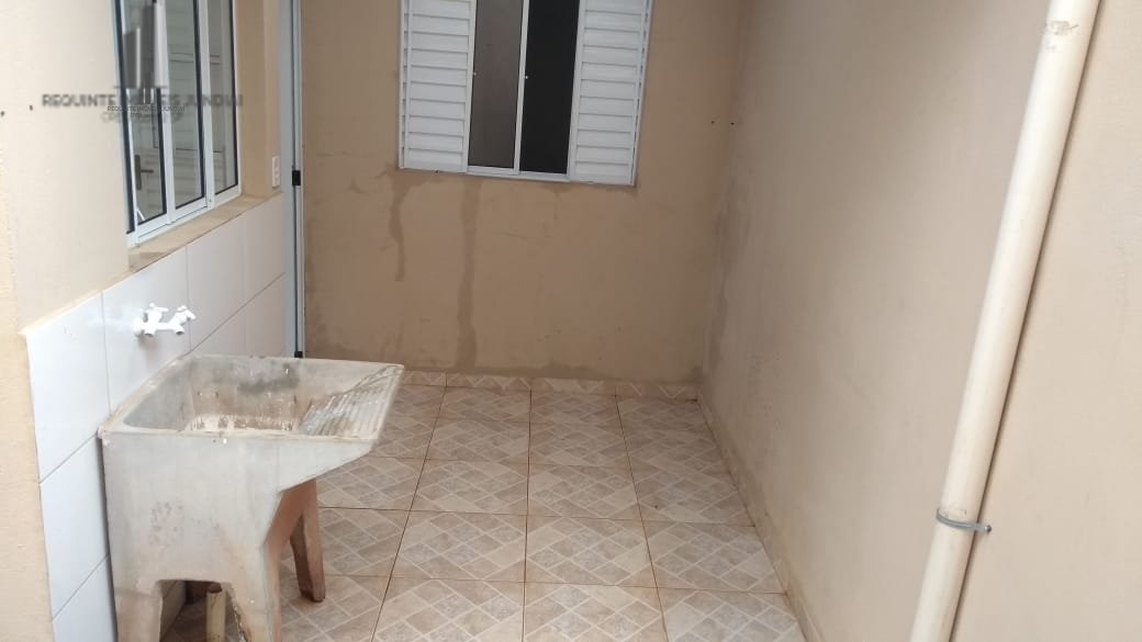 Casa à venda com 2 quartos, 49m² - Foto 11