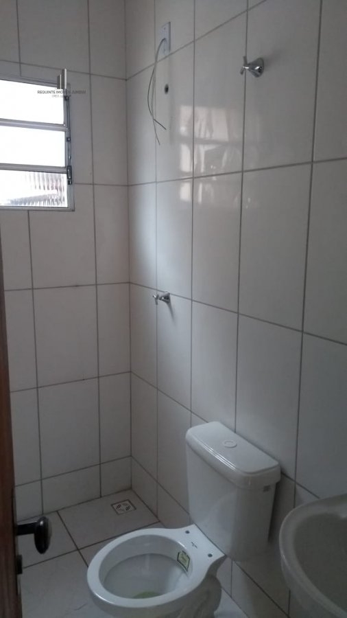 Casa à venda com 2 quartos, 49m² - Foto 13