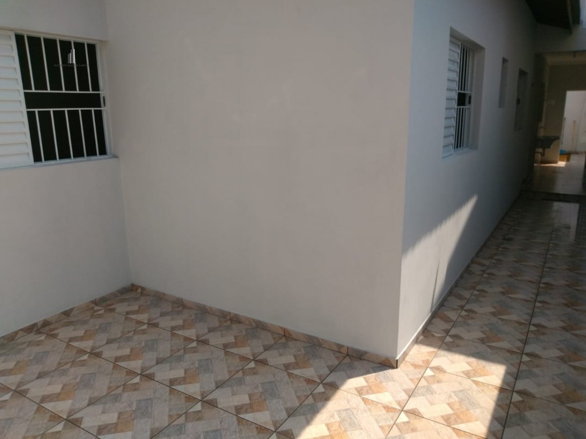 Casa à venda com 3 quartos, 85m² - Foto 11