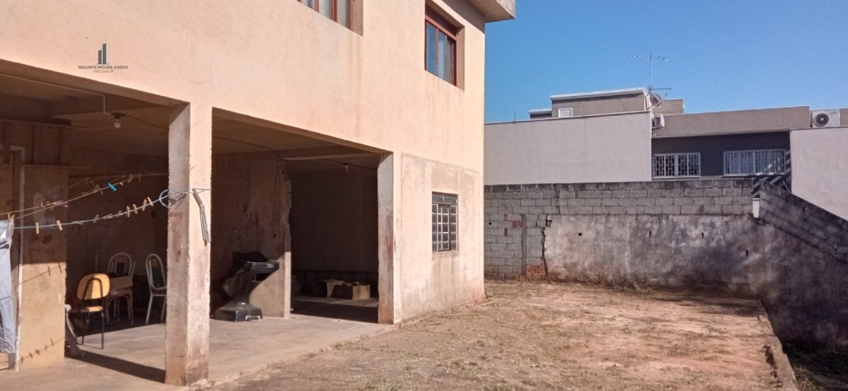 Casa à venda com 4 quartos, 222m² - Foto 18