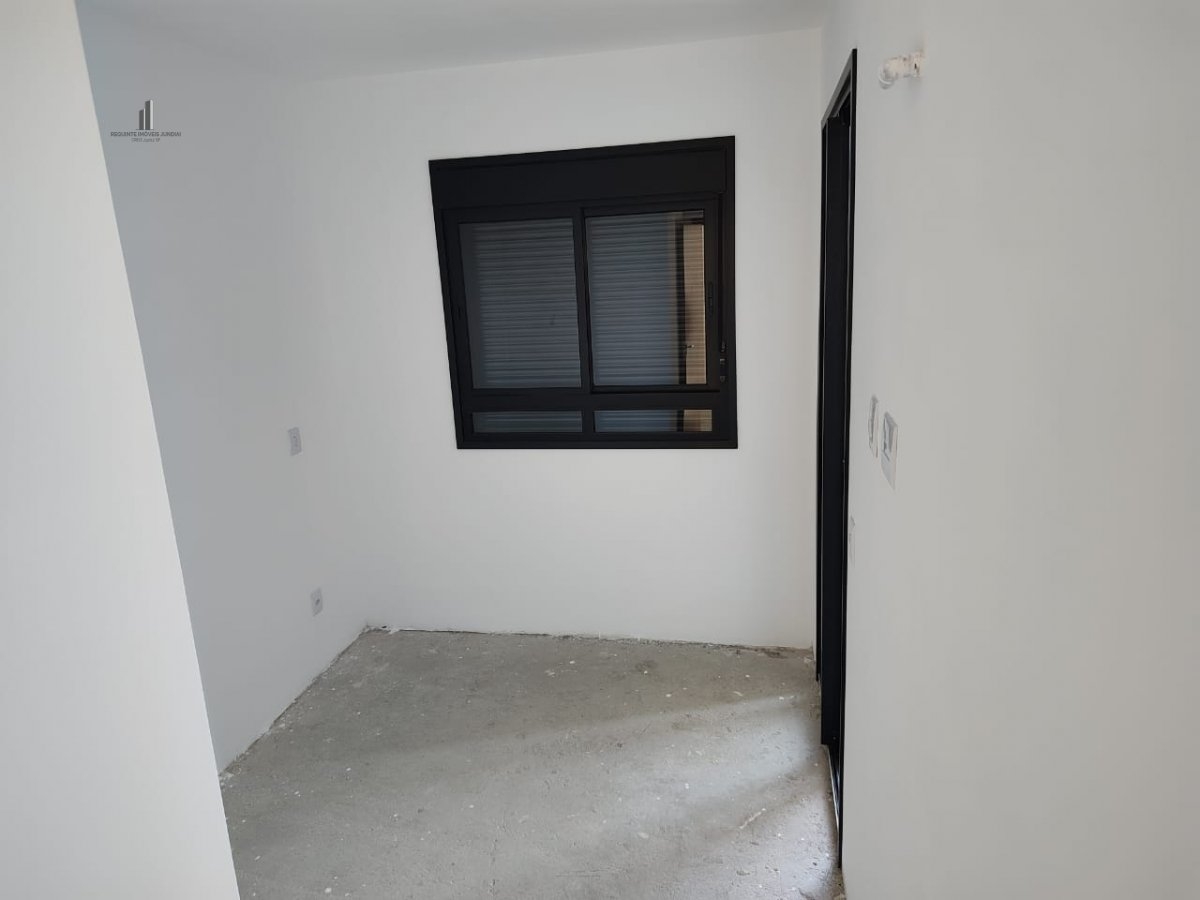 Apartamento à venda com 2 quartos, 64m² - Foto 18