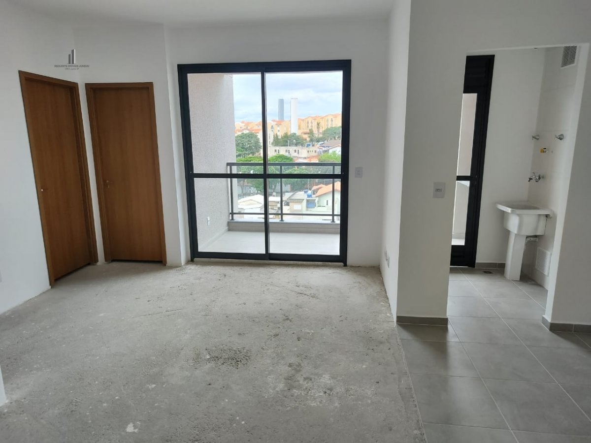 Apartamento à venda com 2 quartos, 64m² - Foto 2