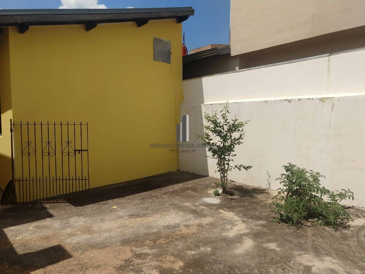 Casa à venda com 2 quartos, 122m² - Foto 8