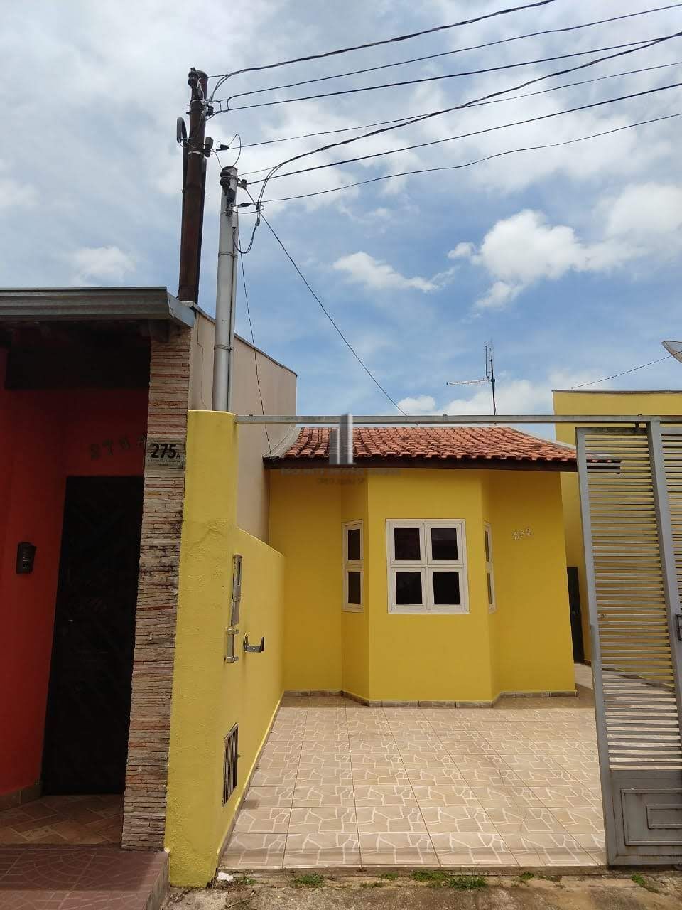 Casa à venda com 2 quartos, 122m² - Foto 2