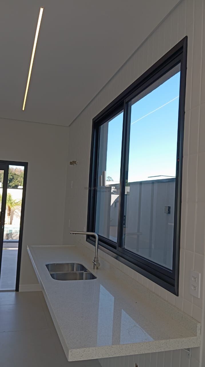 Casa de Condomínio à venda com 3 quartos, 181m² - Foto 22
