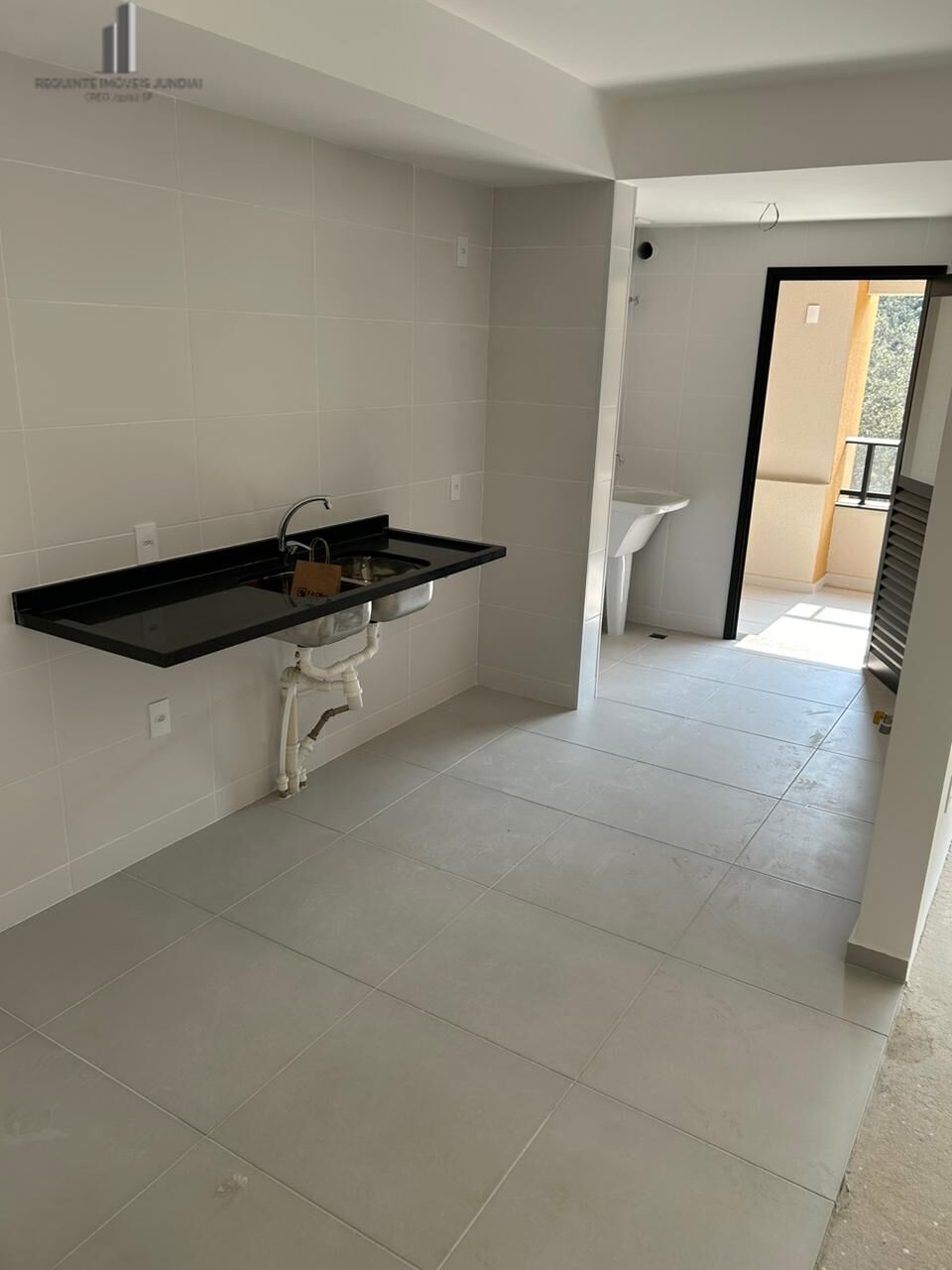 Apartamento à venda com 3 quartos, 95m² - Foto 6