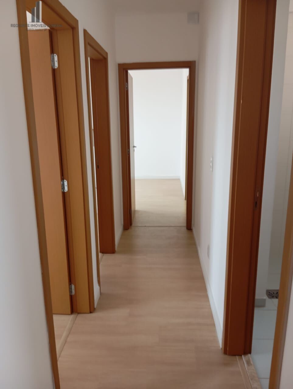 Apartamento à venda com 3 quartos, 77m² - Foto 18