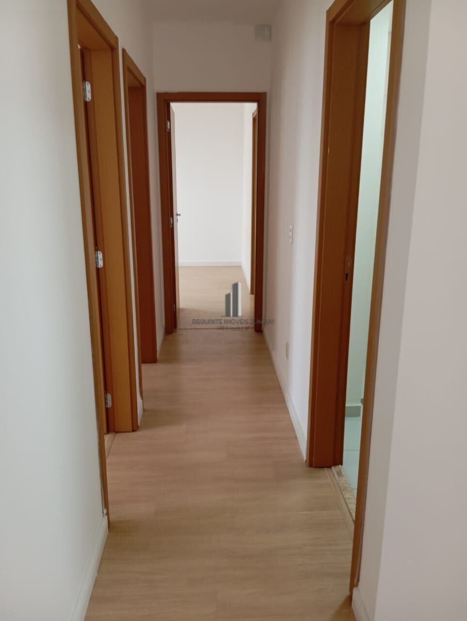 Apartamento à venda com 3 quartos, 77m² - Foto 15