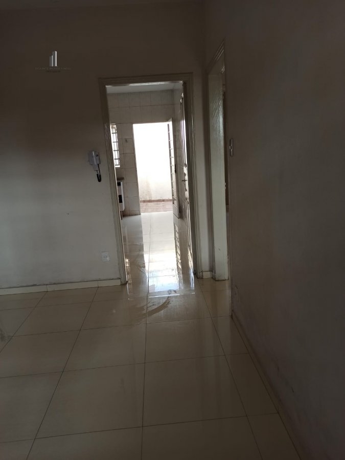 Casa à venda com 4 quartos, 160m² - Foto 15