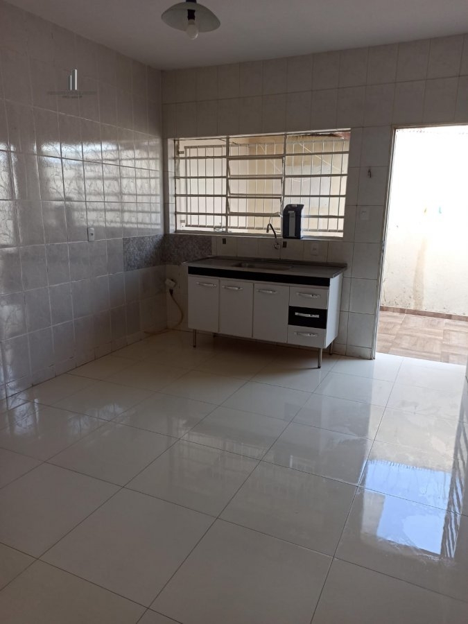 Casa à venda com 4 quartos, 160m² - Foto 19