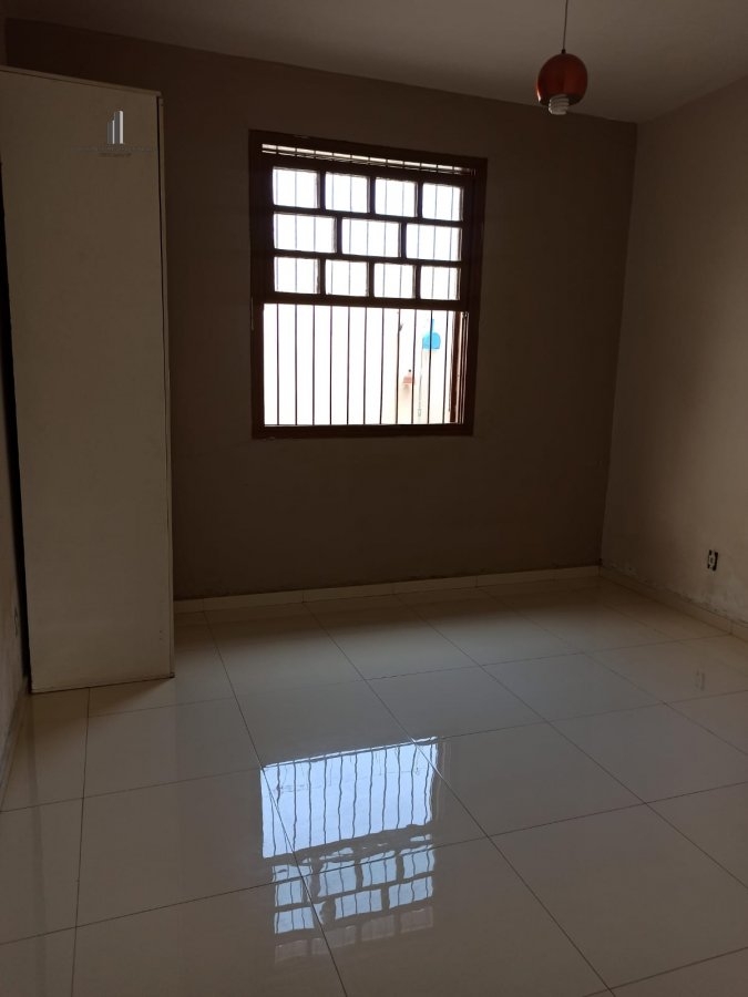 Casa à venda com 4 quartos, 160m² - Foto 6