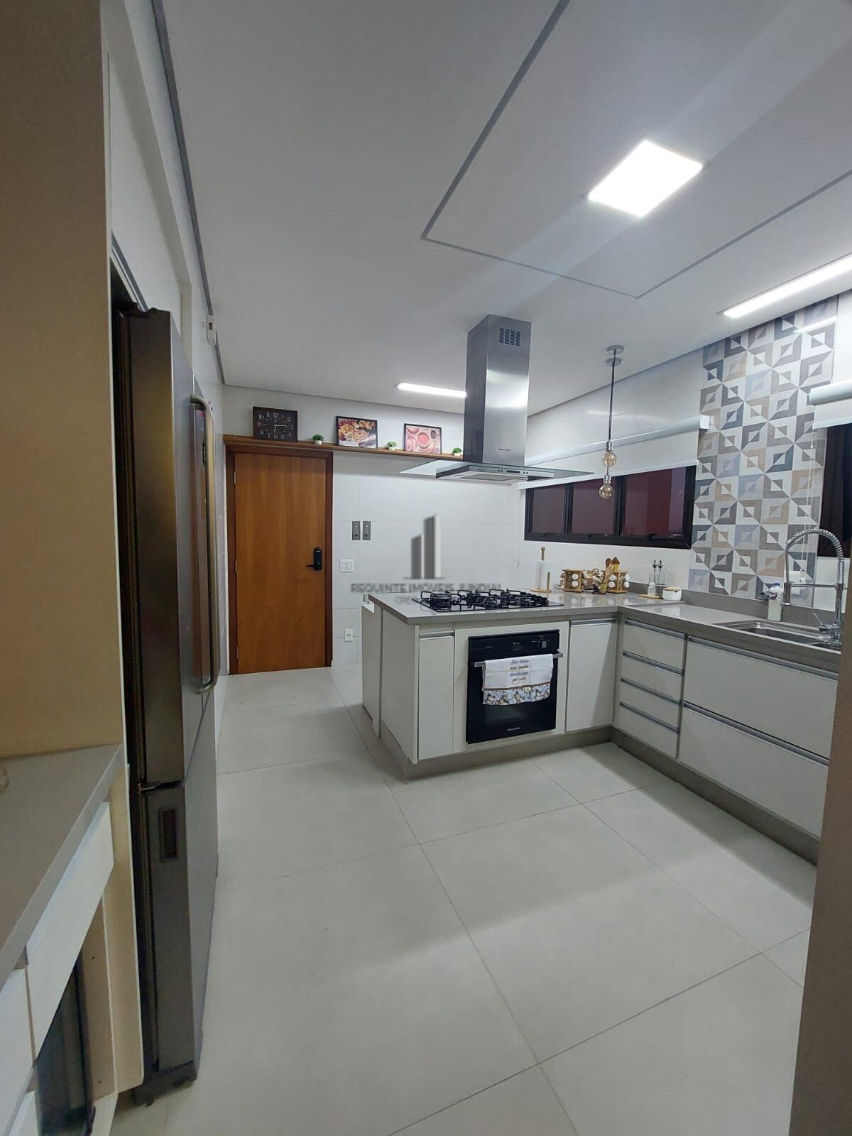 Apartamento, 3 quartos, 147 m² - Foto 12