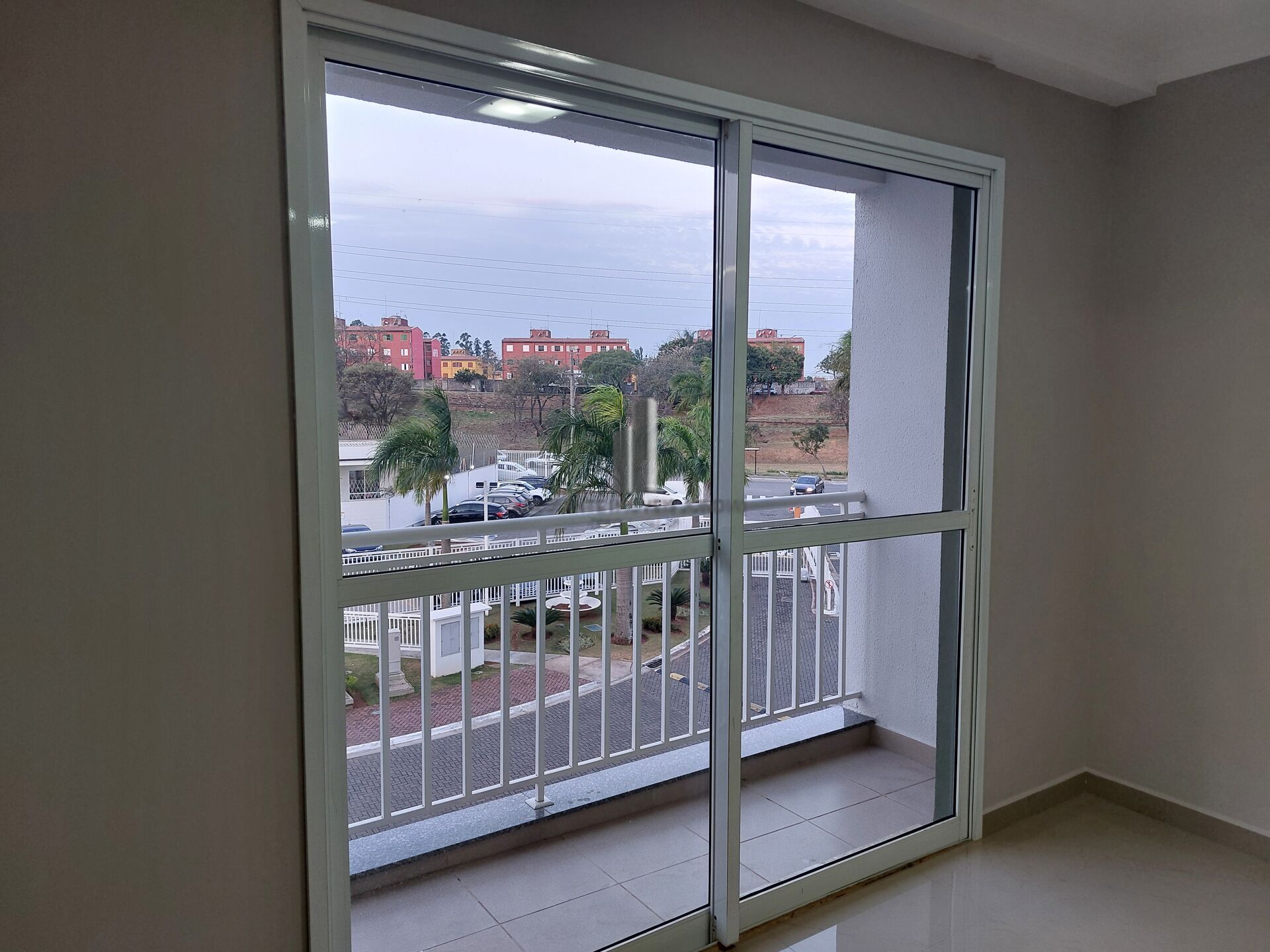Apartamento à venda com 2 quartos, 60m² - Foto 3
