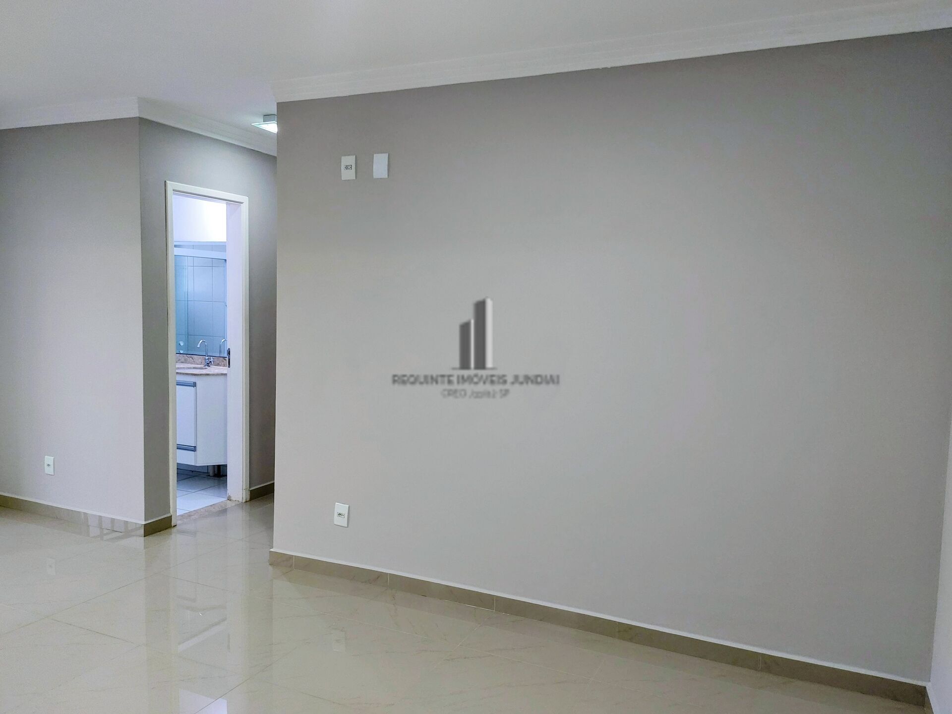 Apartamento à venda com 2 quartos, 60m² - Foto 5