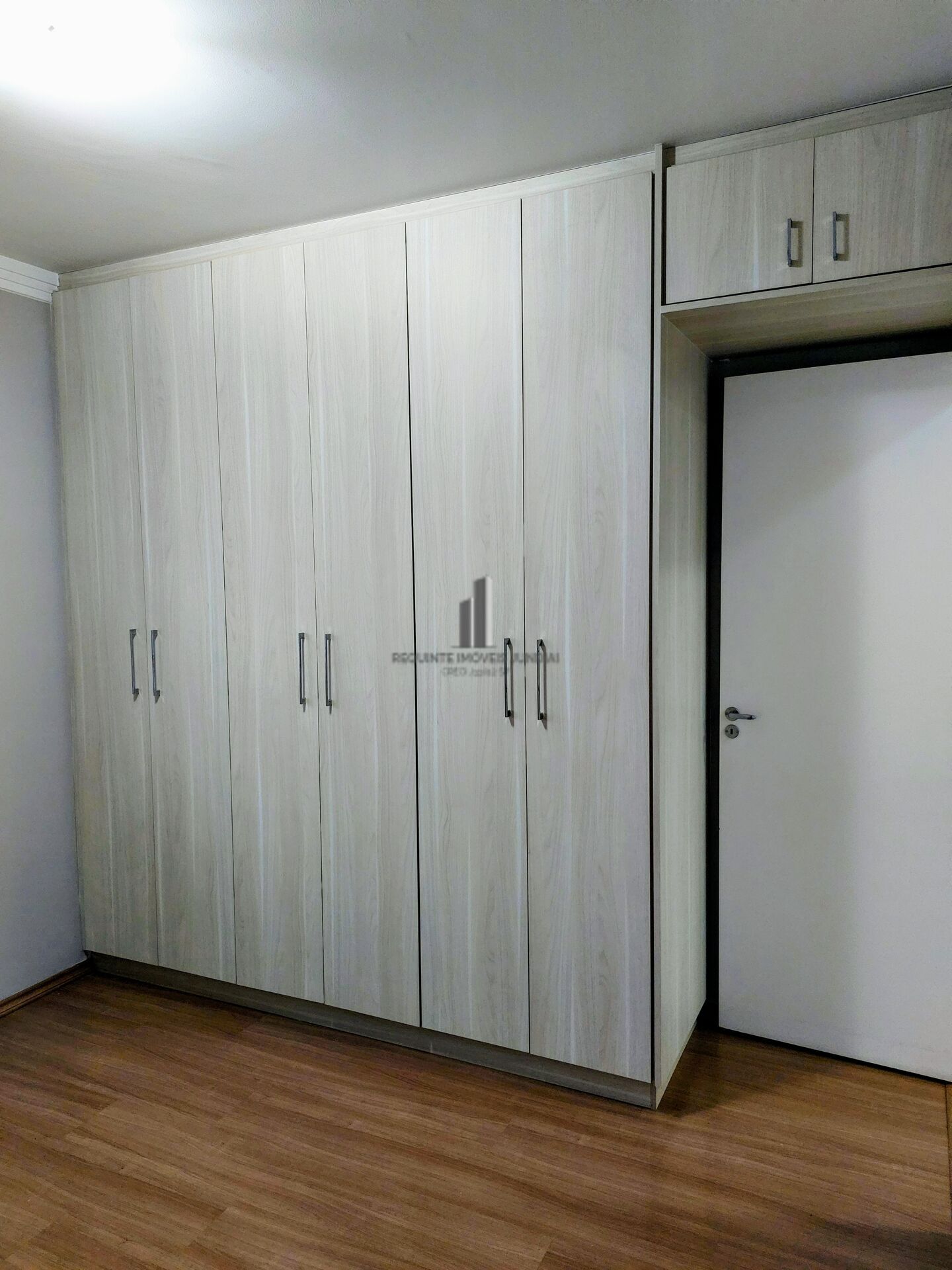 Apartamento à venda com 2 quartos, 60m² - Foto 20