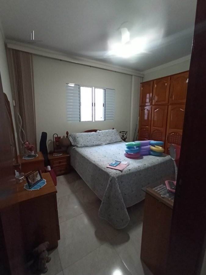 Casa à venda com 4 quartos, 167m² - Foto 17