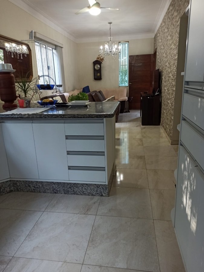 Casa à venda com 4 quartos, 167m² - Foto 10