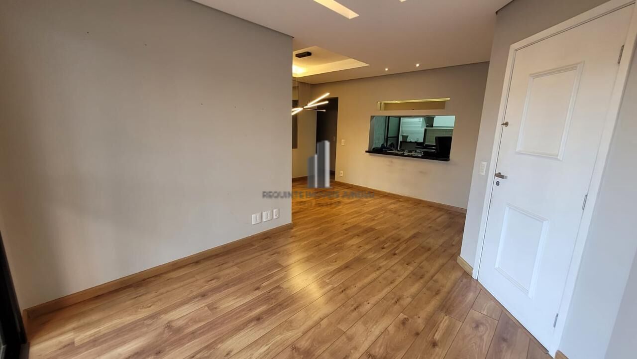 Apartamento à venda com 3 quartos, 100m² - Foto 3