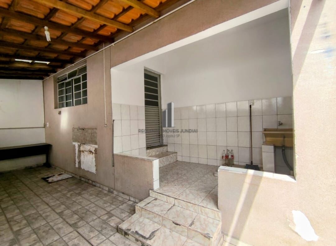 Casa à venda com 6 quartos, 330m² - Foto 7