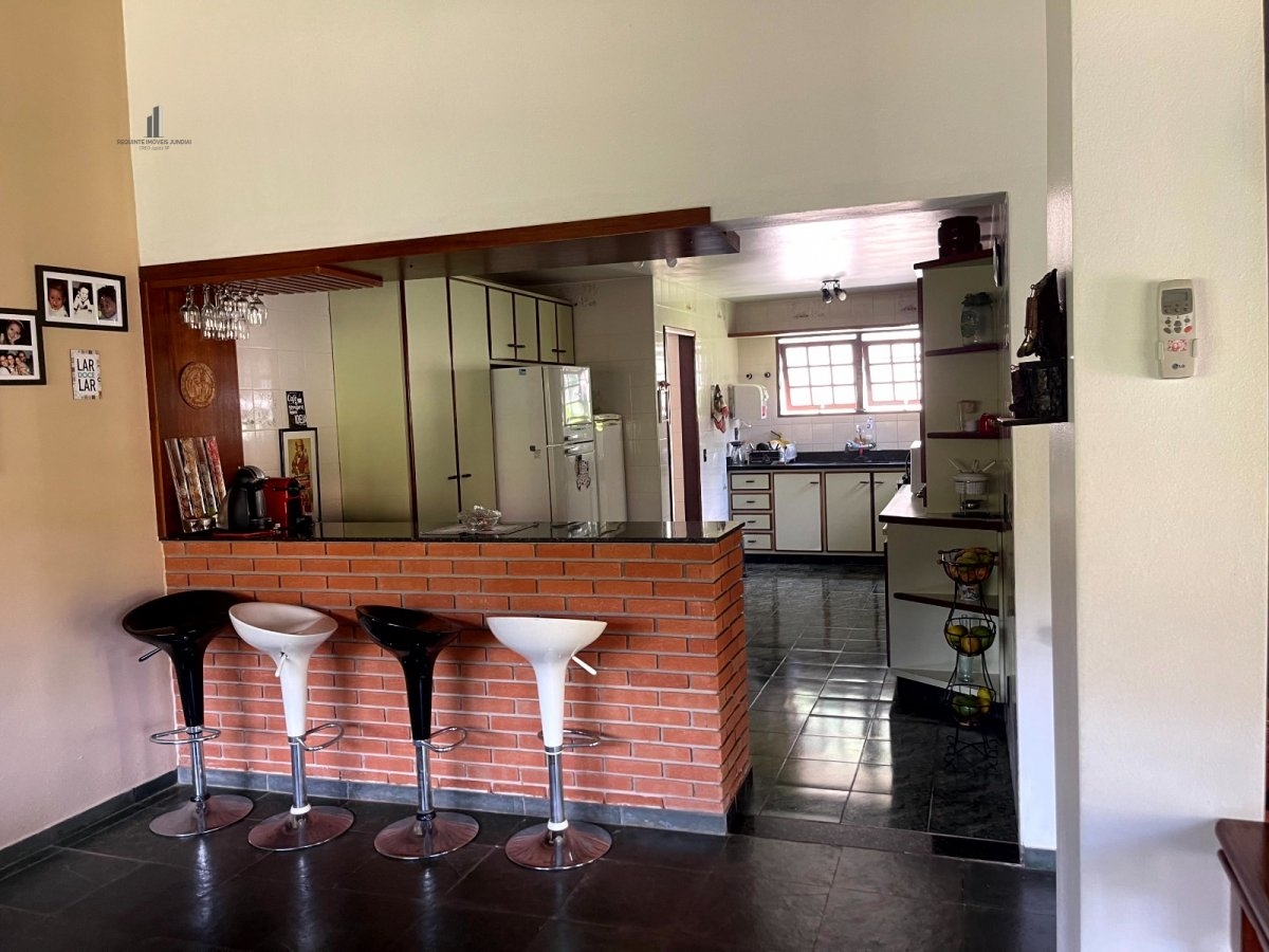 Casa de Condomínio à venda com 4 quartos, 400m² - Foto 6