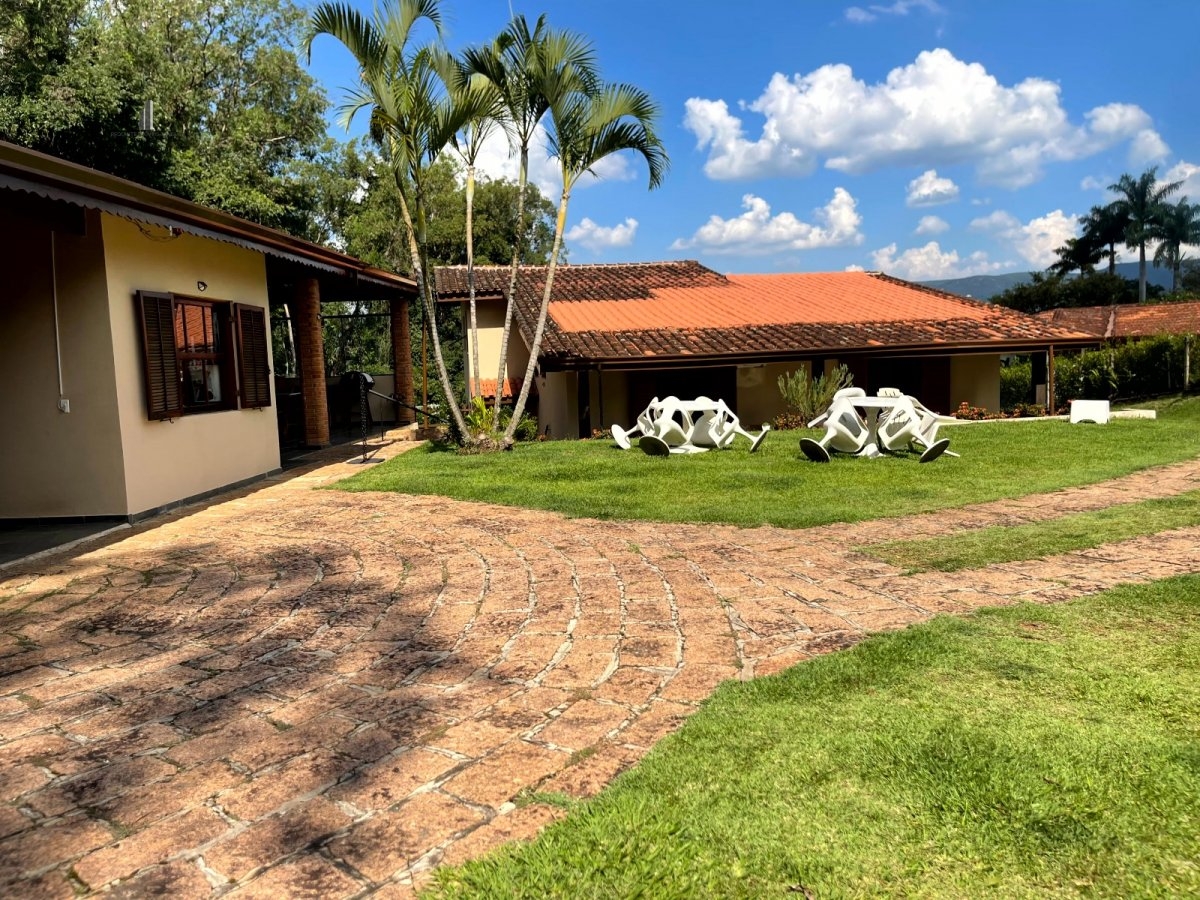 Casa de Condomínio à venda com 4 quartos, 400m² - Foto 37