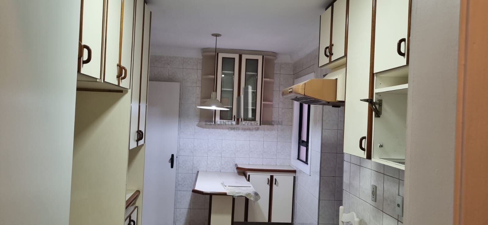 Apartamento à venda com 3 quartos, 96m² - Foto 3